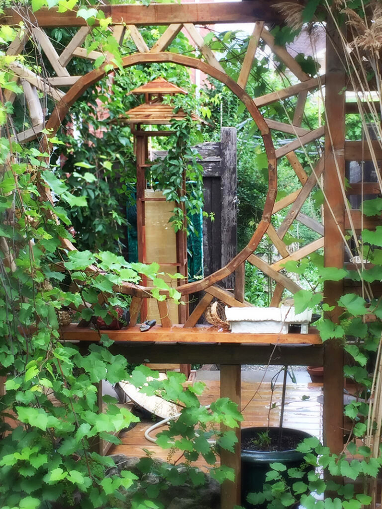 Round Window